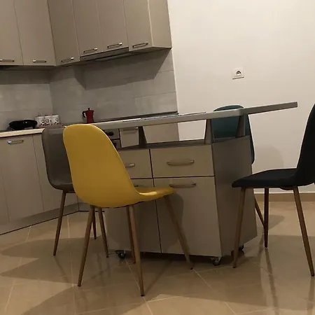 Guest 61 Apartament *